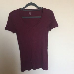 Gap V-Neck Tee
